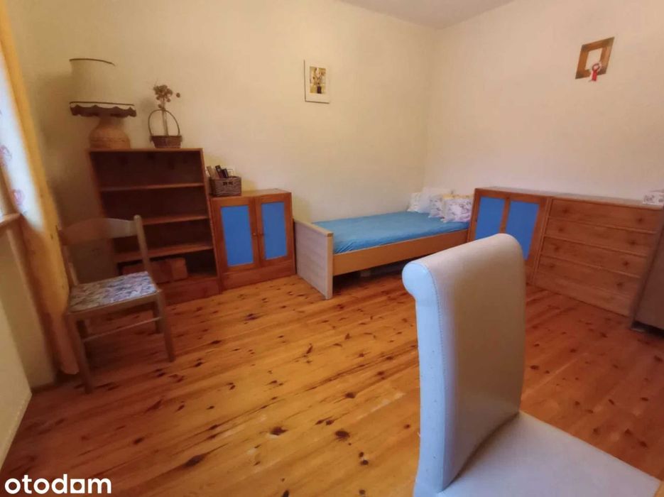 Pokój 15m2 w domku jednorodzinnym w cichej okolicy