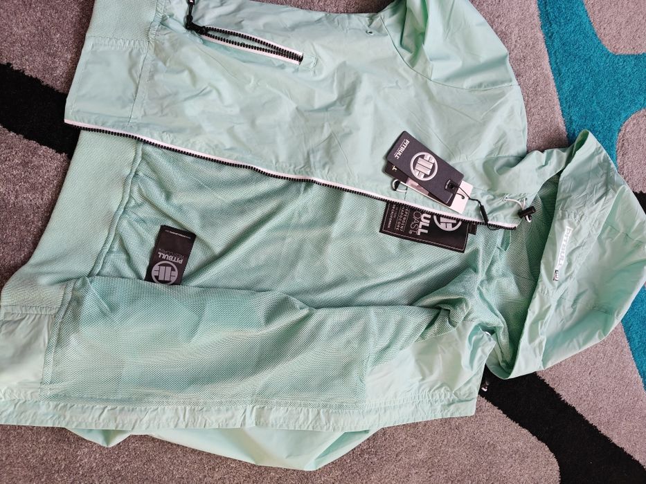 Kurtka damska przejściowa wiatrówka