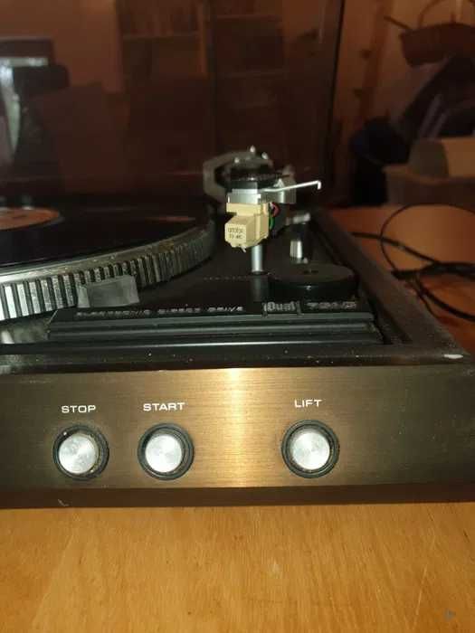 Gira-discos Dual 731Q – Electronic Direct Drive – Cabeça Ortofon X3-MC