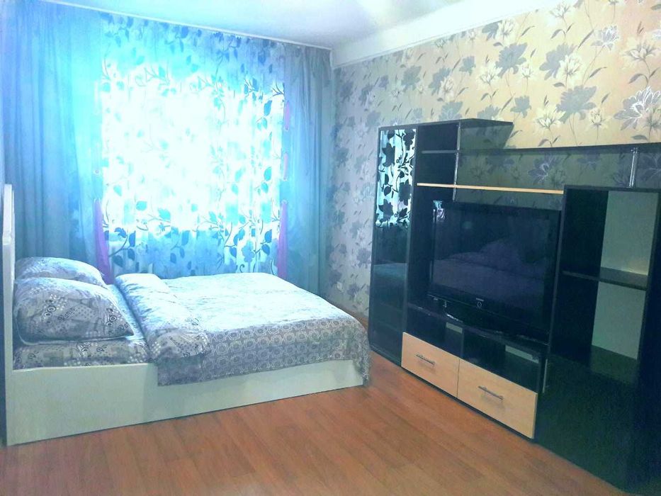 Квартира с хорошим ремонтом в Чернигове посуточно почасово