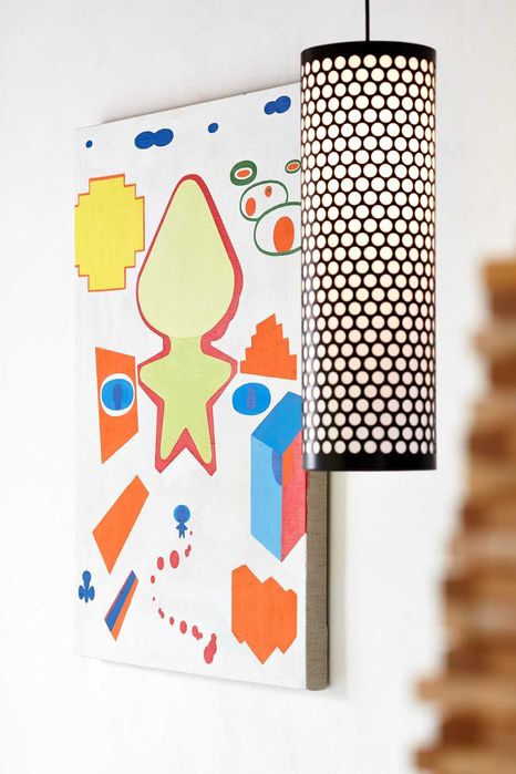 Oryginalna lampa Gubi. Model ANA. Jak artemide foscarini flos