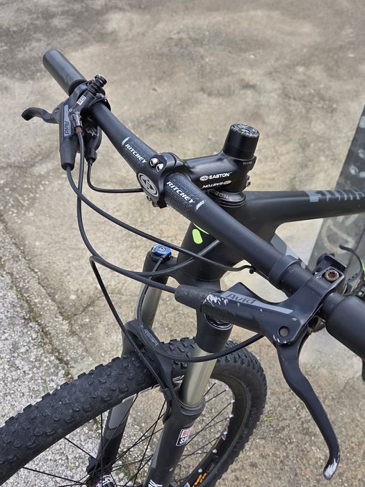 Bicicleta de carbono