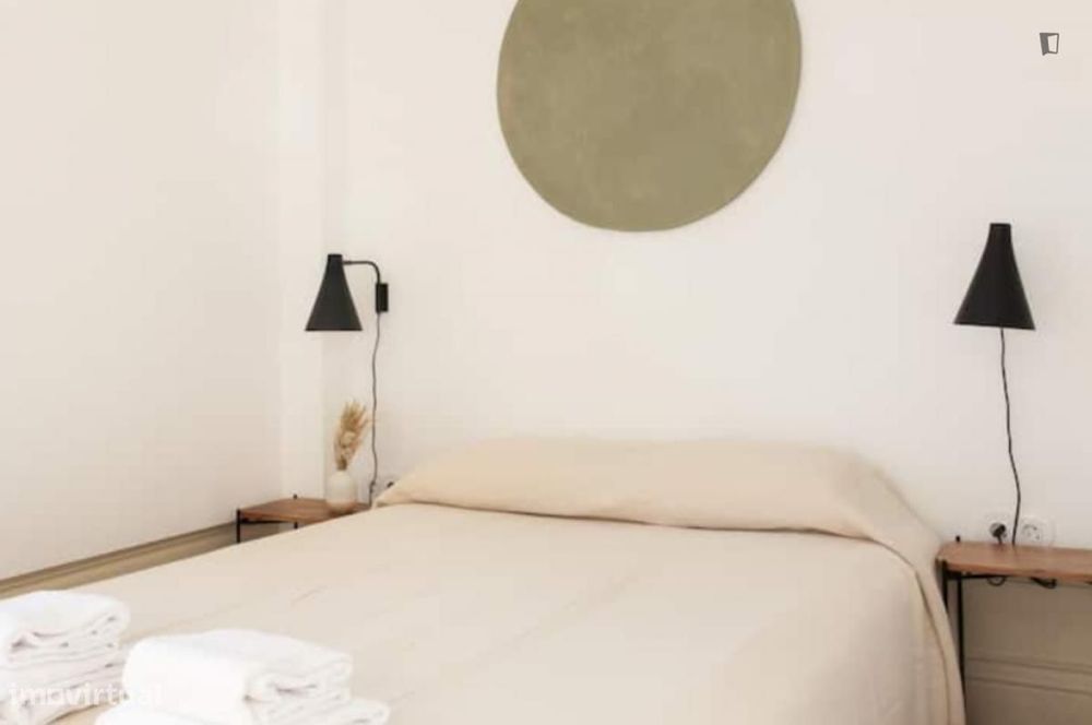 Quarto - localizado em Massarelos Porto