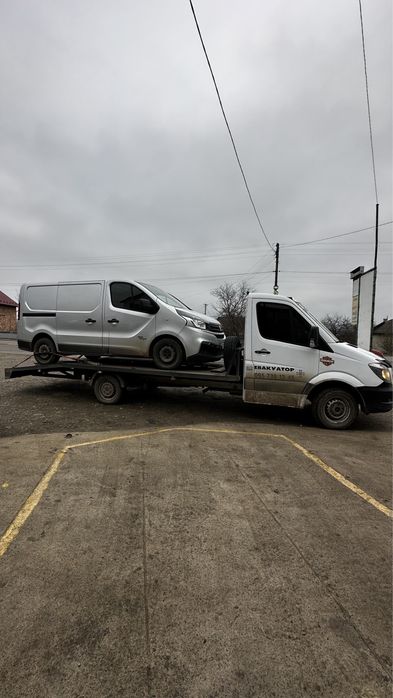 Послуги евакуатора по Чернівцях, лафет лавета перевезення авто