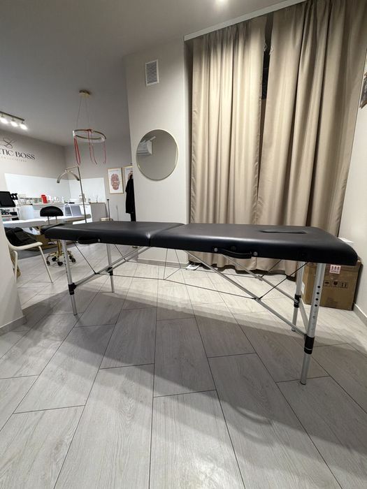 Łózko do masażu / do rzęs lub brwi