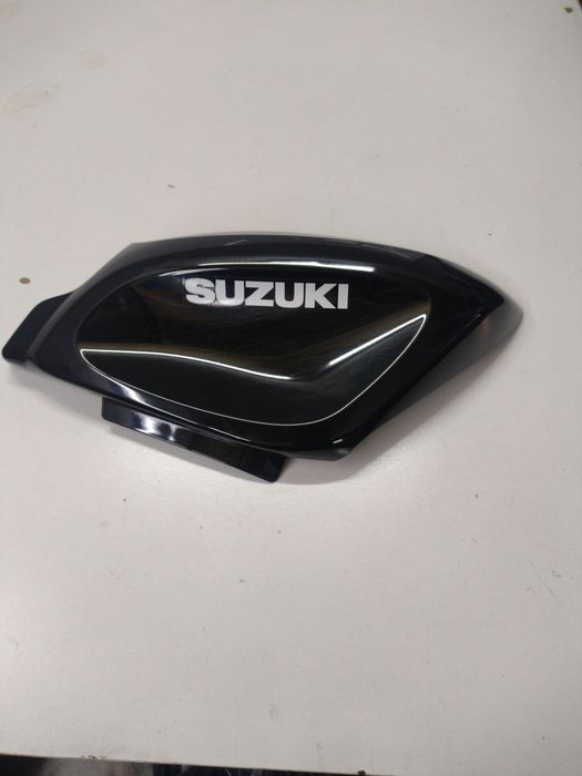 Nakładka zbiornika paliwa Suzuki GSX-R 125