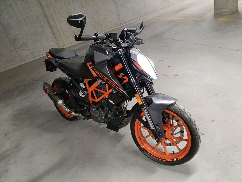 KTM Duke 125 stan idealny rok 2022 Czarna • OLX.pl