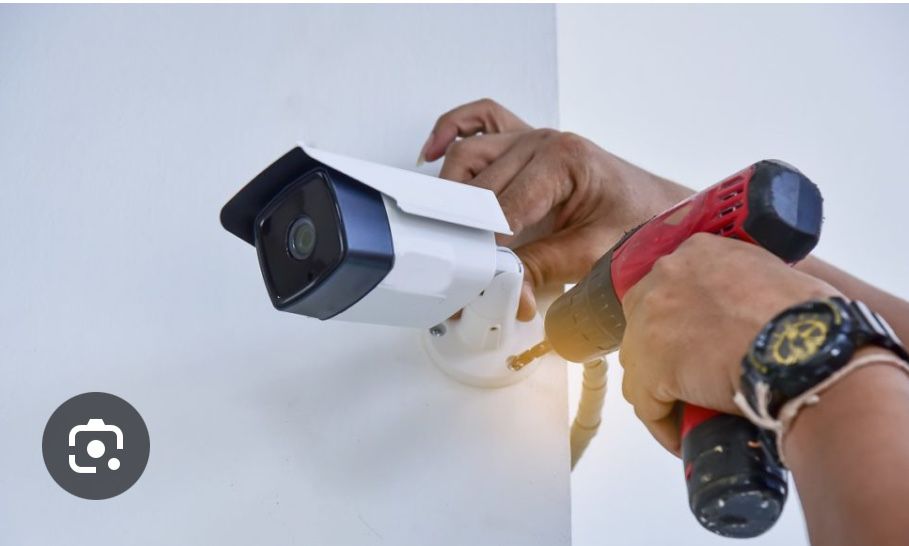 LIMPEZA E MANUTENÇÃO DE PAINÉIS SOLAR E OUTROS