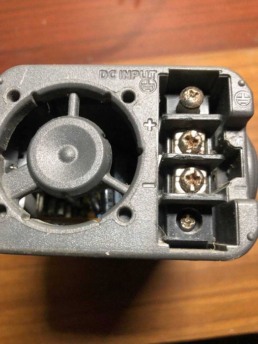 Автомобільний інвертори Б/У Porto HT-E-150-12 150W