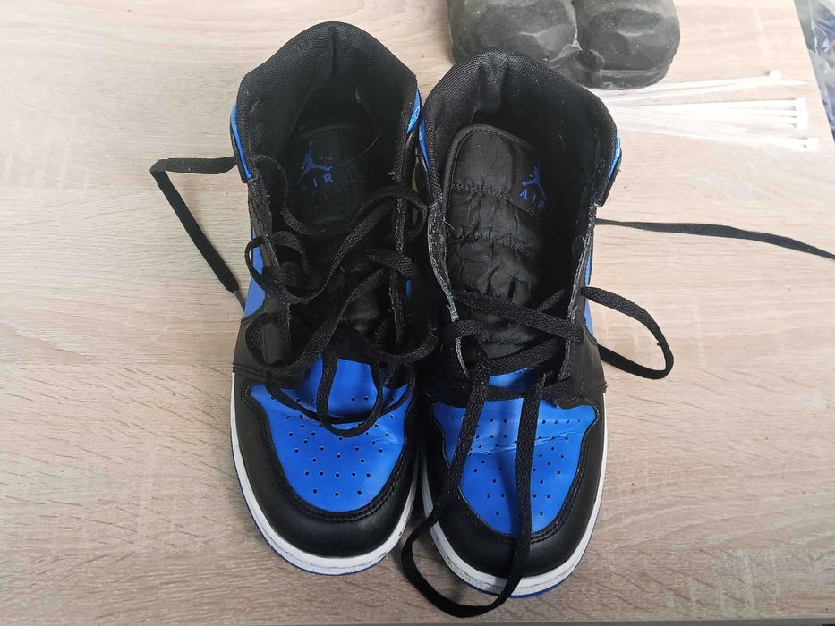 Air Jordan 1 Mid