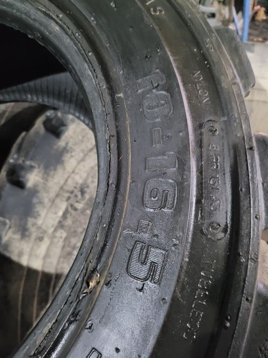 Opony przemysłowe 10-16.5