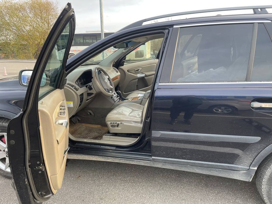 Volvo XC90, 2,4 дизель,4х4, 7 місць.