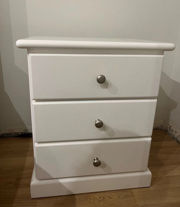 Mesa de cabeceira