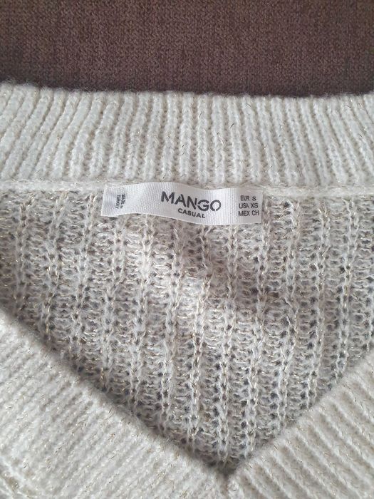 Продам светр манго