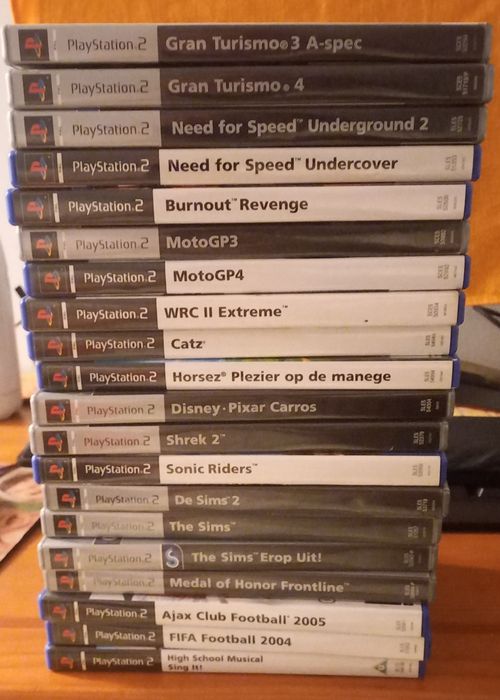Conjunto de jogos e Comando PS2