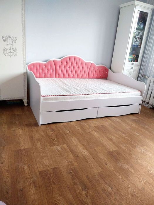 Продаж 2к САМИЙ ЦЕНТР (ЦУМ). код 7091