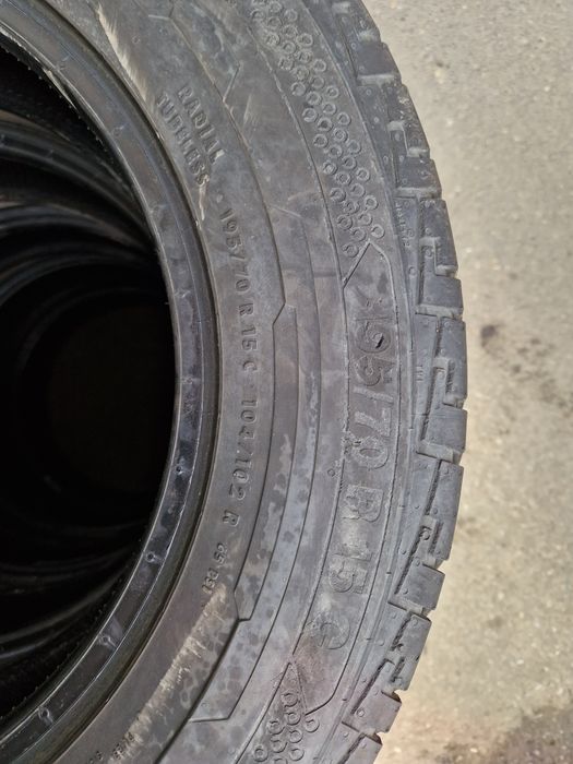 Opony dostawcze Continental  195/70 R15C – 4 szt. + 1 gratis