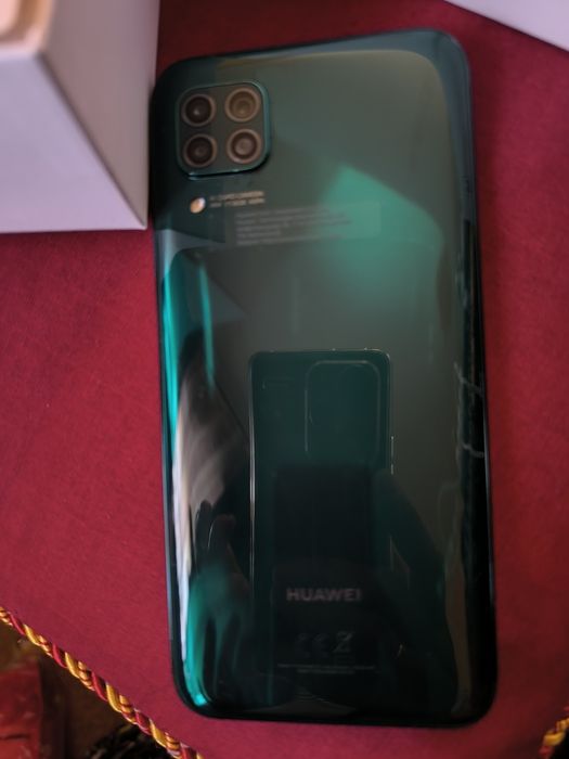 Huawei P40 Lite.Rom:128GB, Ram:6GB