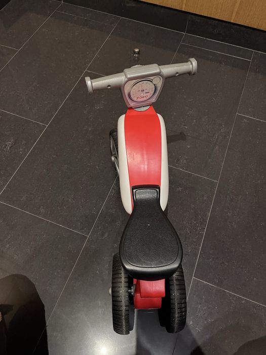 Mota de equilíbrio 4 rodas