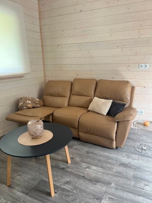 Skórzana kanapa, funkcja relaks