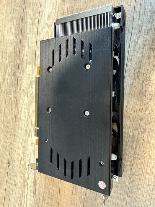 Продам відеокарту AMD Radeon RX 580 8GB (обслужена)