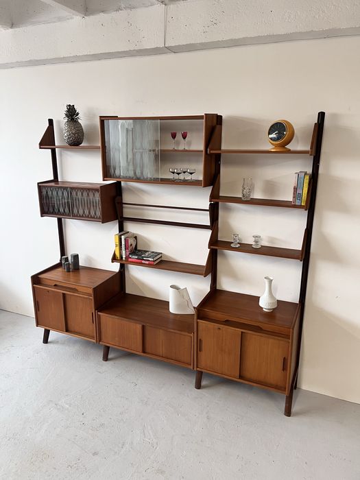 Tekowy regał lata 60 Norwegia