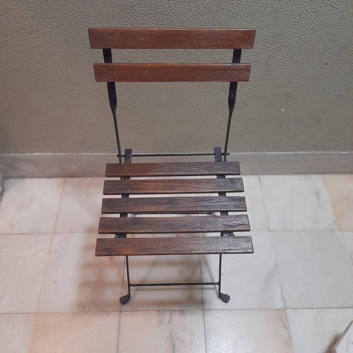 Cadeira madeira jardim