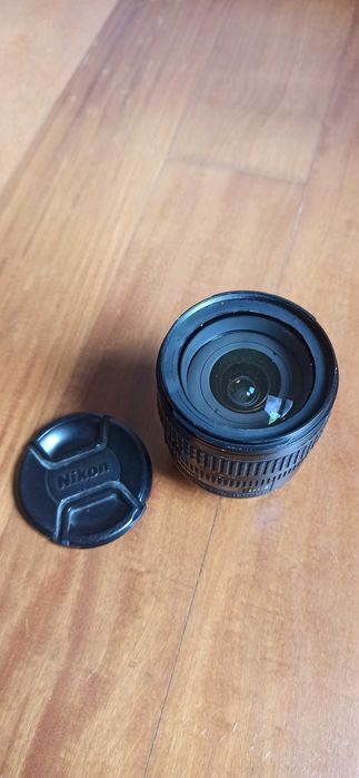 Objectiva Nikon 18-50 mm
