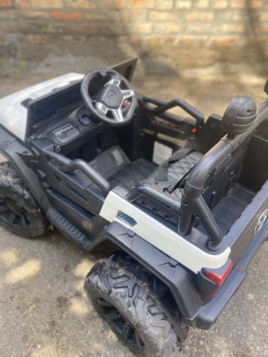 Дитяча електромашинка 4wd