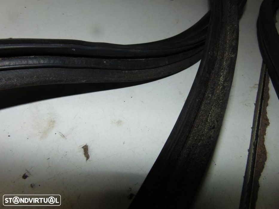 Toyota Starlet KP 61 borracha da mala " usado em bom estado