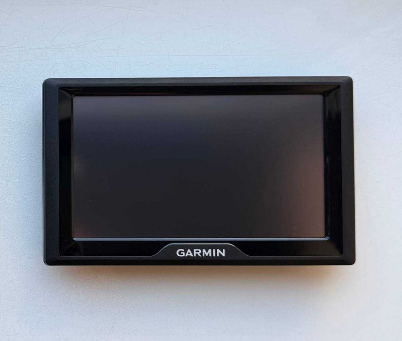 GPS-навігатор GARMIN Drive 5 LMT