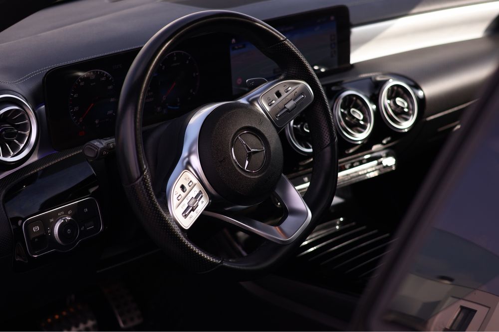 Mercedes CLA 220d shooting Brake AMG line 2021 Automático Panorâmico