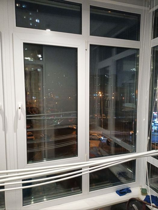 КЛІНІНГ МИТТЯ ВІКОН У КИЄВІ — швидко, чисто, без розводів!