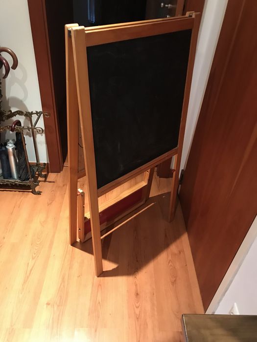 Quadro ardosia e flip chart com tripe madeira