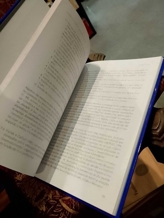 Na Sociedade da Informação "O que aprender na Escola"