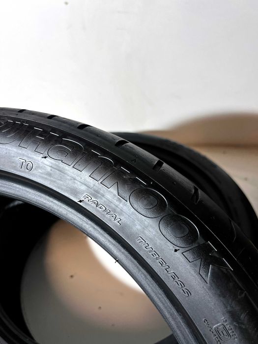 Pneus Hankook Ventus S1 Evo3 (Tesla) - 235/40/19 - Como NOVOS