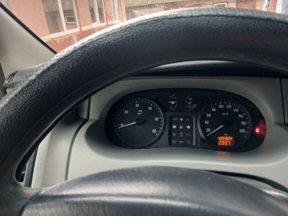 Віваро 1.9  100кВт