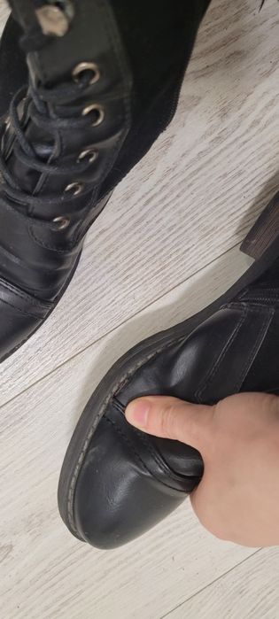 Buty wiązane super
