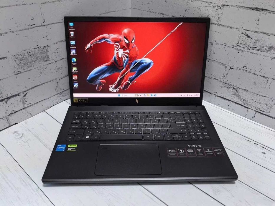 СУПЕР ДЕШЕВО ГЕЙМЕРСКИЙ НОУТ! RTX 4050 ! Киберпанк, Сталкер 2 !