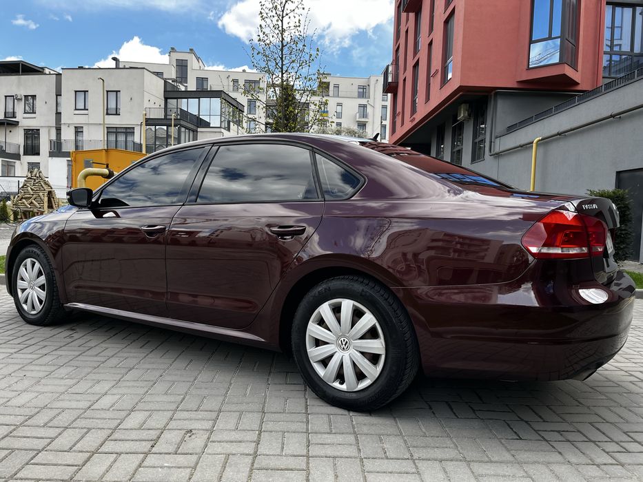 Volkswagen Passat B7 2013 2.5 газ/бенз