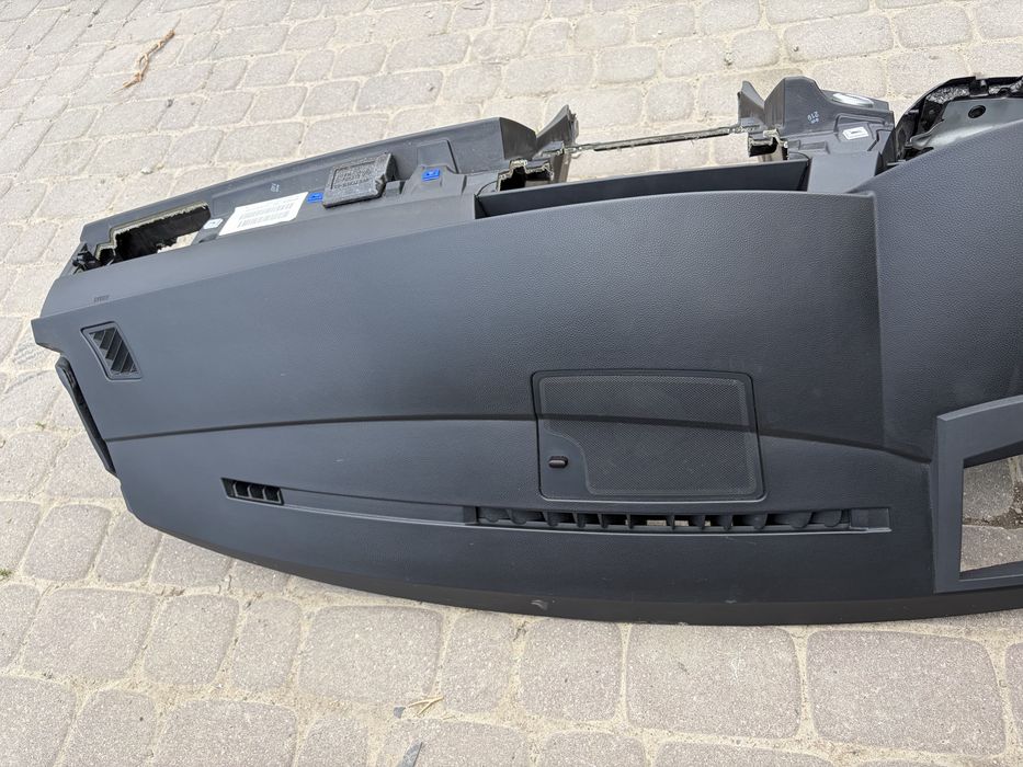 Deska kokpit pulpit bmw e60 e61 headup hud lift Europa czarna