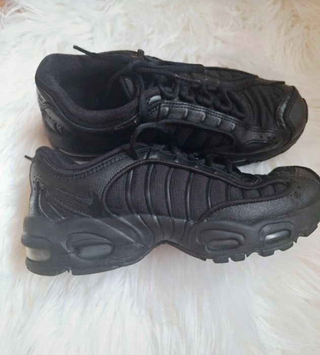 Sprzedam Buty Nike Air Max Tailwind IV 37,5,