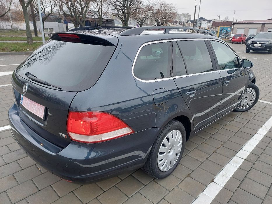 продам Свіжопригнаний автомобіль