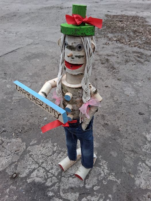 Figurka, ozdoba do ogrodu, domu, działki z brzozy