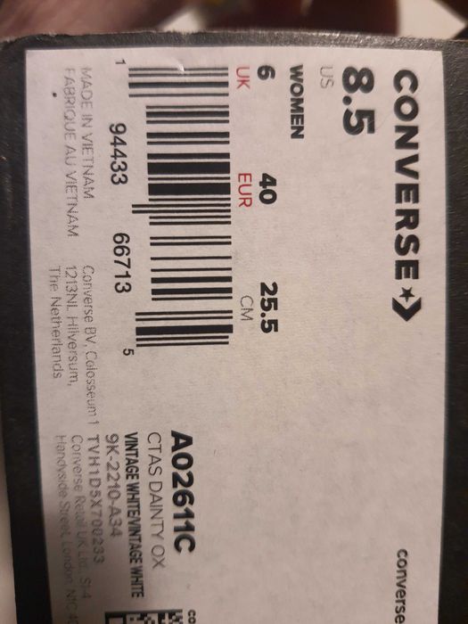 Białe nowe damskie tenisówki Converse, rozm. 40,