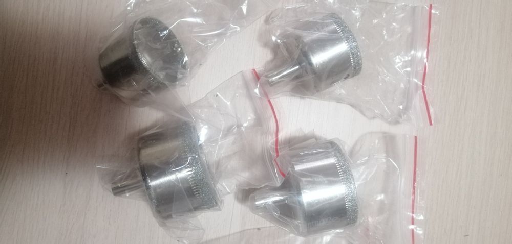 Conjuntos de brocas revestidas de  diamante