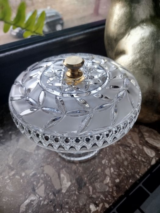 Stare szkło kryształ.