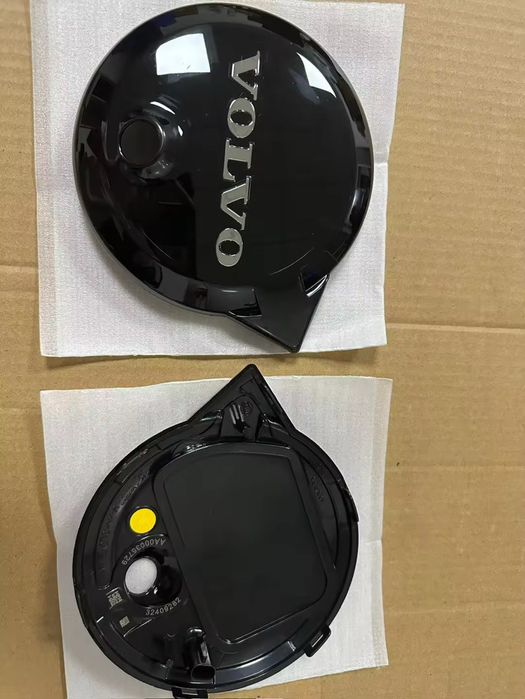 Емблема Вольво логотип значок емблема Volvo 32337964 32409282