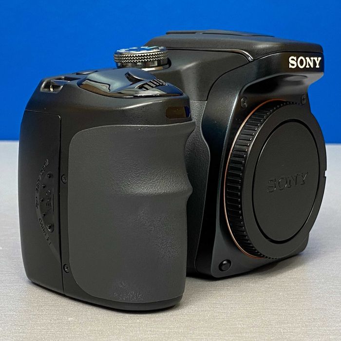 Sony Alpha A100 (Corpo) - 10.2MP