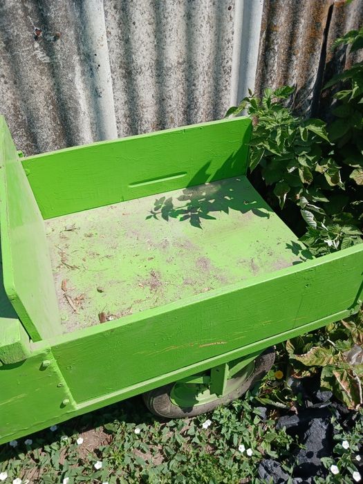 Продам прицеп на мотоблок